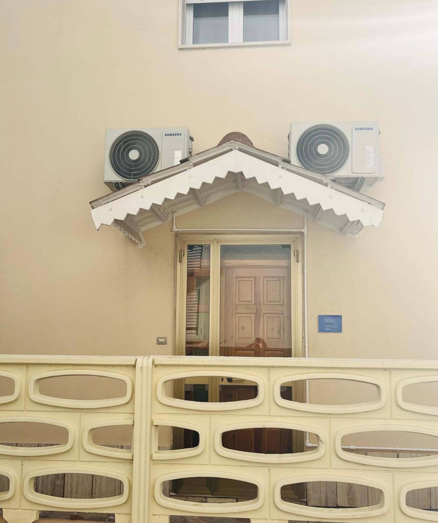 Bouganville Casa Vacanza Ambiente Climatizzato Con Wi Fi Pineto Ngoại thất bức ảnh