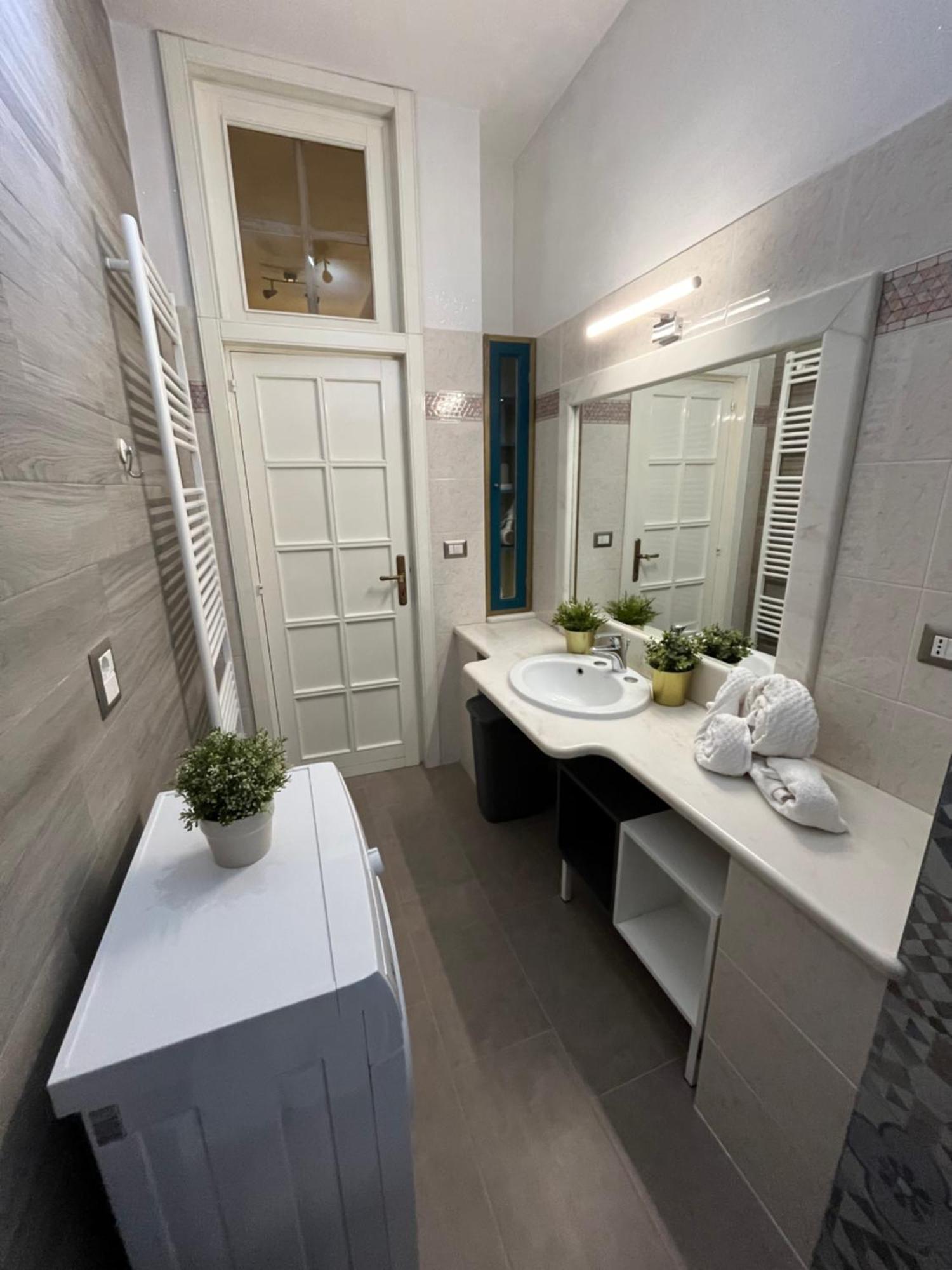 Bouganville Casa Vacanza Ambiente Climatizzato Con Wi Fi Pineto Ngoại thất bức ảnh