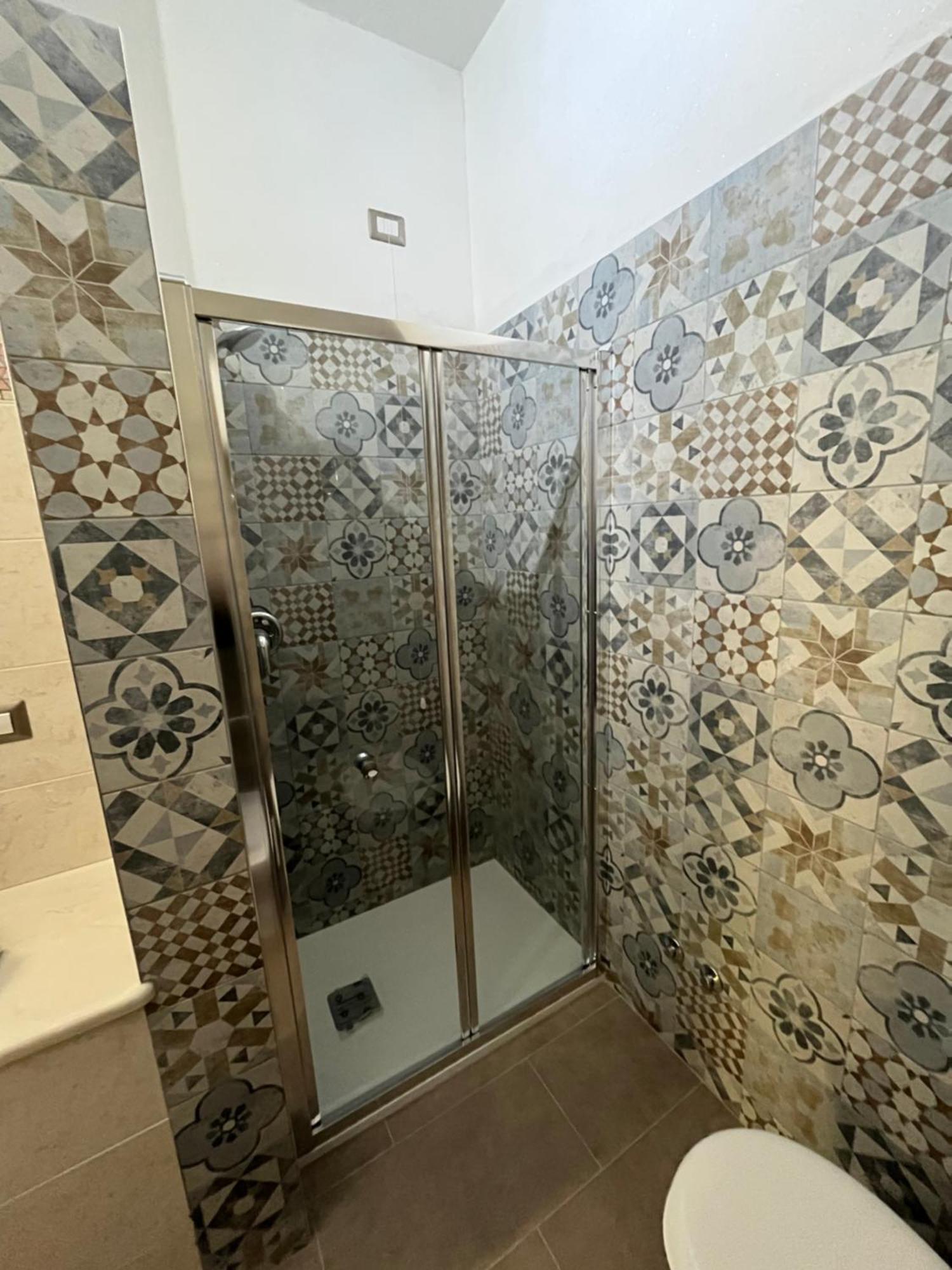 Bouganville Casa Vacanza Ambiente Climatizzato Con Wi Fi Pineto Ngoại thất bức ảnh